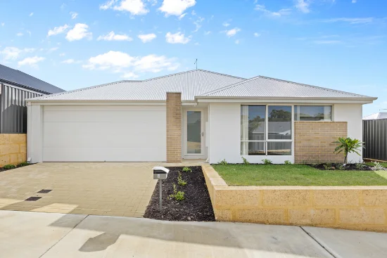 39 Cardinal Loop, Lakelands, WA 6180