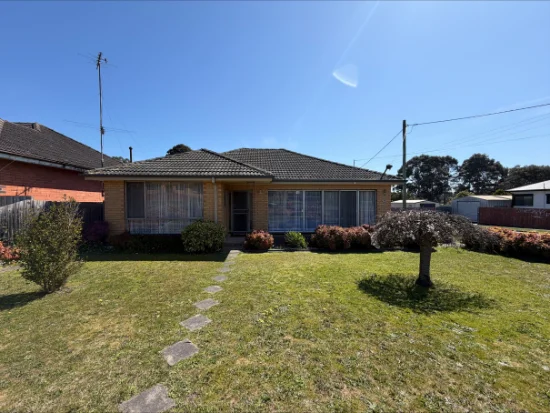 39  Chamberlain Road, Newborough, Vic 3825