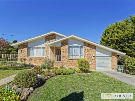 39 Chestnut Avenue, Armidale, NSW 2350