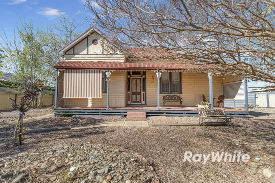 39 Dudley Street, Rochester, Vic 3561