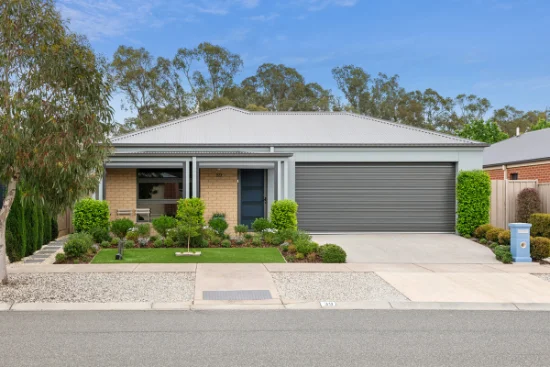 39 Elvey Drive, Kangaroo Flat, Vic 3555