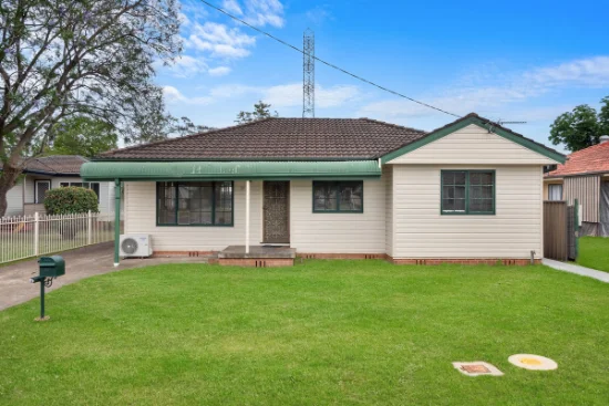 39 Eton Road, Cambridge Park, NSW 2747