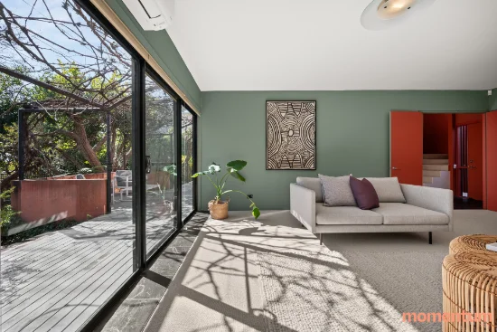 39 Finniss Crescent, Narrabundah, ACT 2604