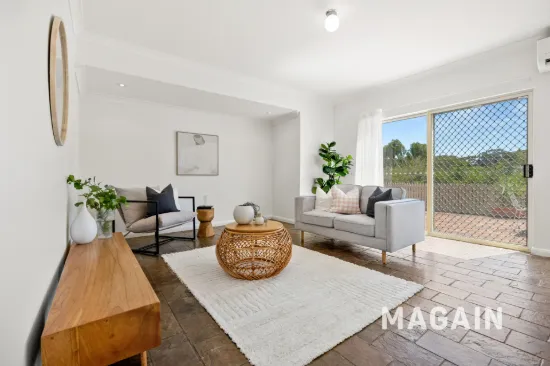 39 Glenloth Drive, Happy Valley, SA 5159