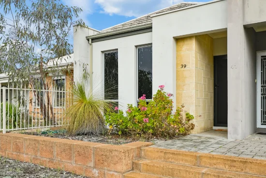 39 Grassdale Parkway, Ellenbrook, WA 6069