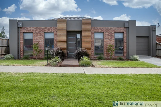 39 Hayton Park Boulevard, Cranbourne West, Vic 3977