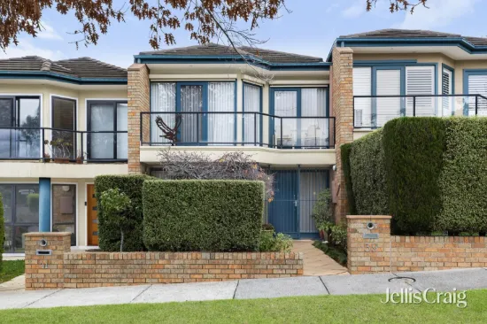39 Herriotts Boulevard, Glen Waverley, Vic 3150