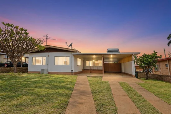 39 Hinkler Crescent, Mount Isa, Qld 4825