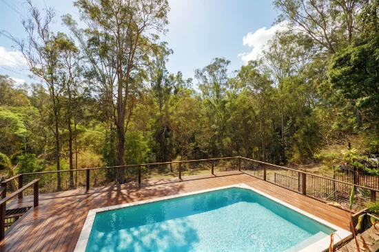 39 Illoura Grove, Karana Downs, Qld 4306