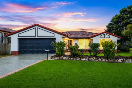 39 Isaacs Way, Wakerley, Qld 4154