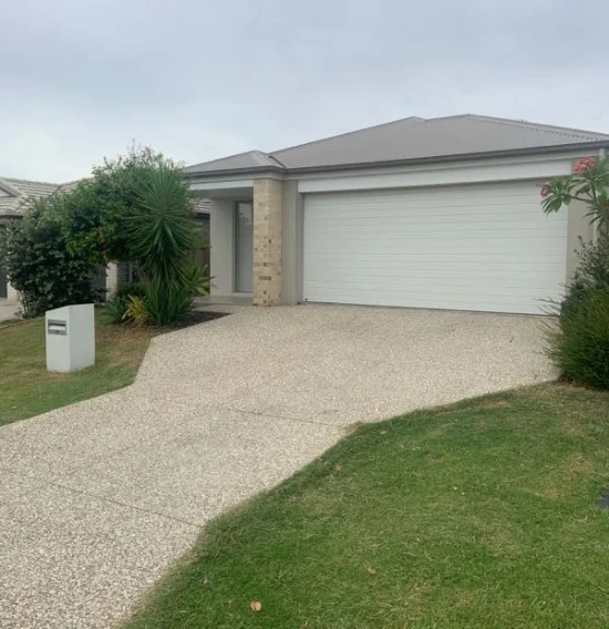 39 Isla Street, Park Ridge, Qld 4125