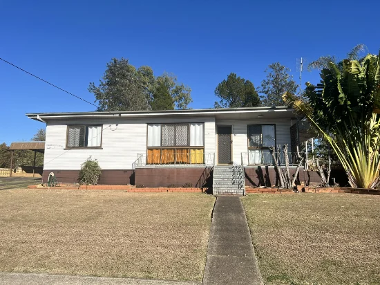 39 Jensen Street, Gatton, Qld 4343