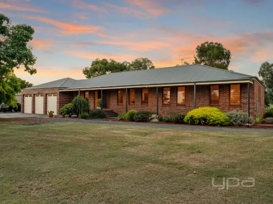 39 Killarney Drive, Melton, Vic 3337