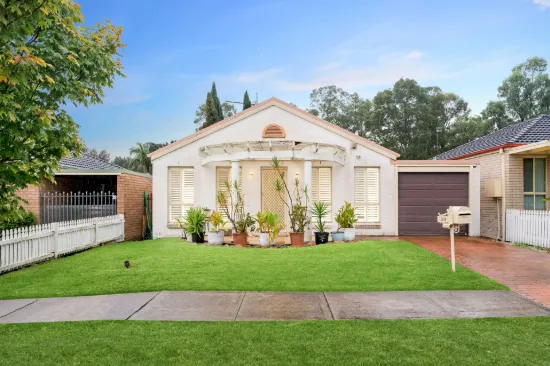39 Lakeside Street, Currans Hill, NSW 2567