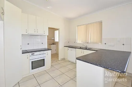 39 Larapinta Drive, Gillen, NT 0870