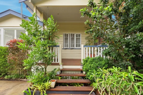 39 Lilley Rd, Bardon, Qld 4065