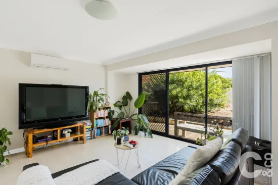 39 Madden Way, Parmelia, WA 6167