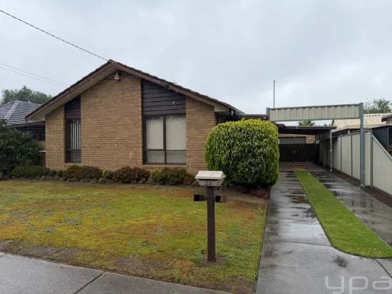 39 Manorvale Parade, Werribee, Vic 3030 - Sold