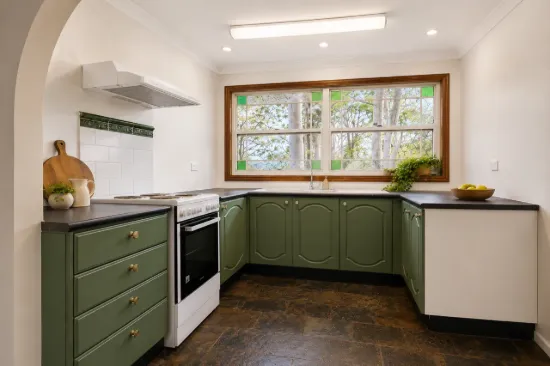 39 Middle Point Road, Bolton Point, NSW 2283