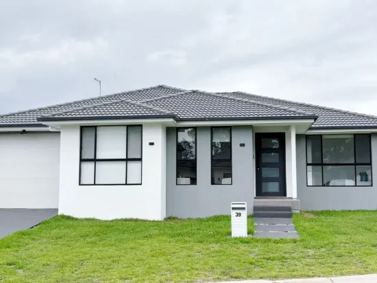 39 Mustang Avenue, Box Hill, NSW 2765