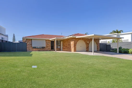 39 Oomoo Street, Buddina, Qld 4575 - For Sale
