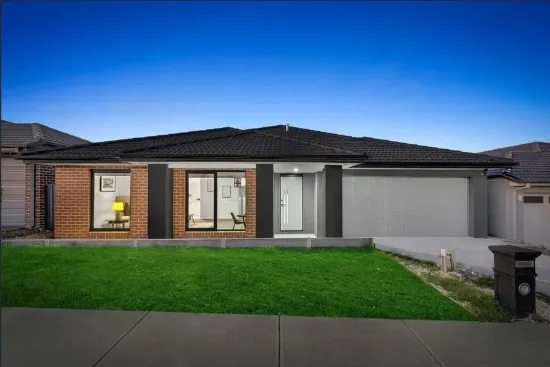 39 Paragon Drive, Clyde North, Vic 3978