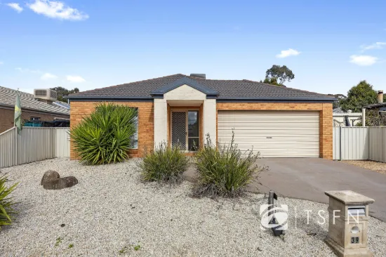 39 Peacock Dr, Epsom, Vic 3551