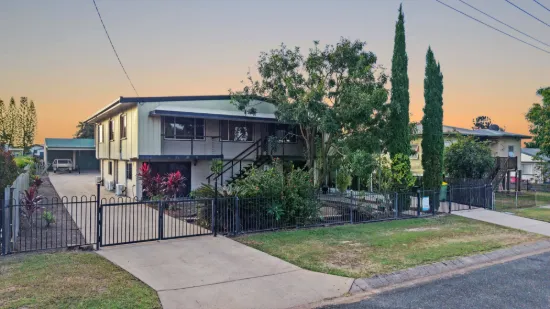 39 Place Avenue, Sarina, Qld 4737