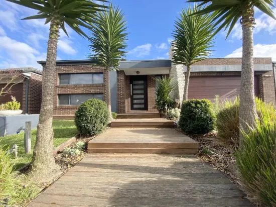 39 Shiraz Crescent, Point Cook, Vic 3030
