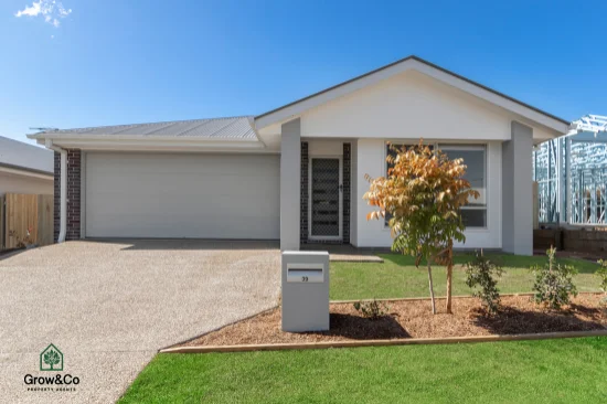 39 Spruce Circuit, Hillcrest, Qld 4118