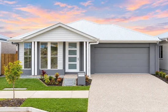 39 Tamborine Crescent, Banya, Qld 4551