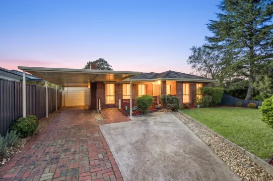 39 Taupo Crescent, Rowville, Vic 3178