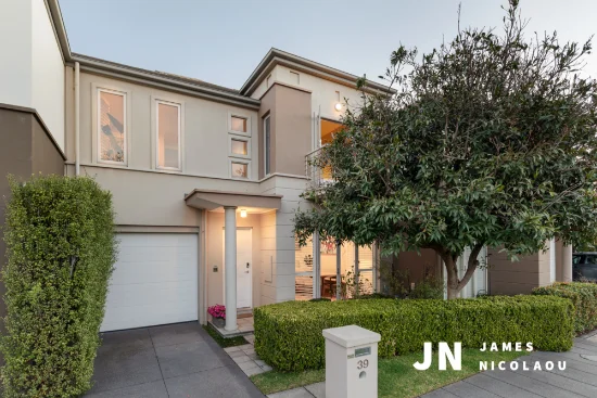 39 The Crescent, Port Melbourne, Vic 3207