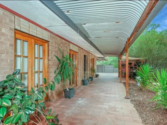 39 Van Senden Avenue, Gillen, NT 0870