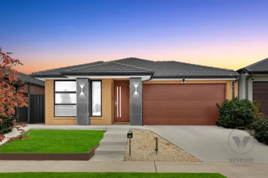 39 Walton Street, Melton South, Vic 3338