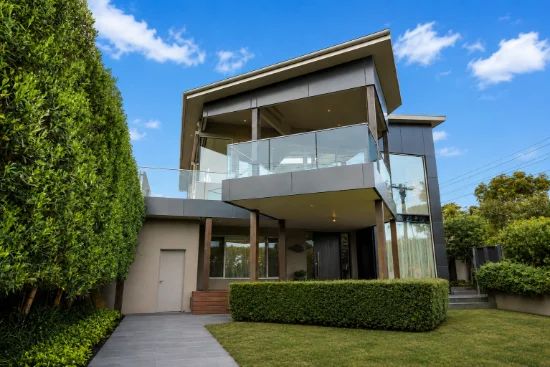 392 Beach Road, Beaumaris, Vic 3193