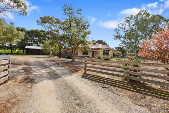 396 McInerney Road, Riverton, SA 5412