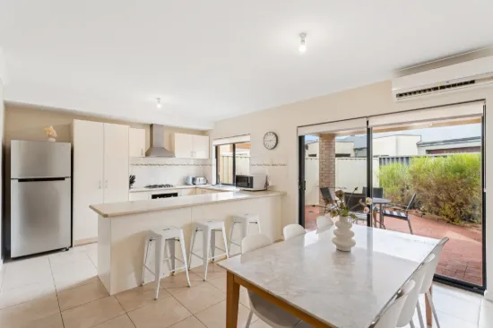 39A Holilond Way, Morley, WA 6062