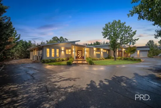 39A Plumpton Road, Lake Albert, NSW 2650