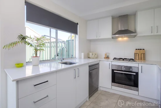 3A Mynas Grove, Ballajura, WA 6066 - For Rent