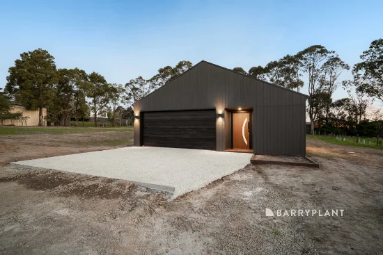 3B Massimo Court, Drouin, Vic 3818 - For Sale