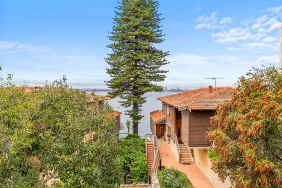 3P/4 Wingfield Avenue, Crawley, WA 6009