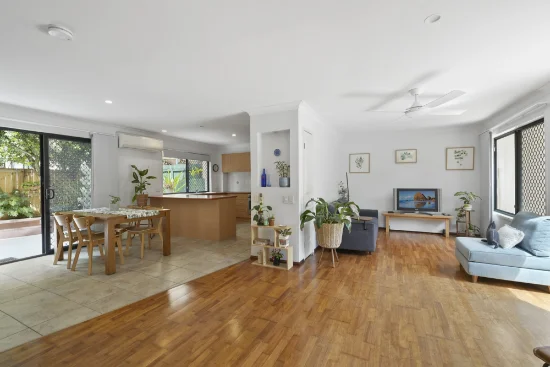 4/14 Gammon Drive, Varsity Lakes, Qld 4227