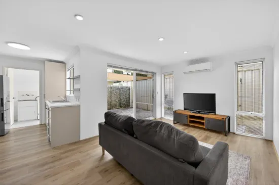 4/18 Munja Way, Nollamara, WA 6061