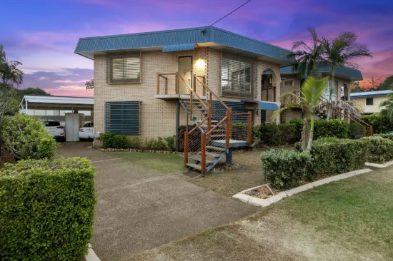 4/3 New Street, Urangan, Qld 4655