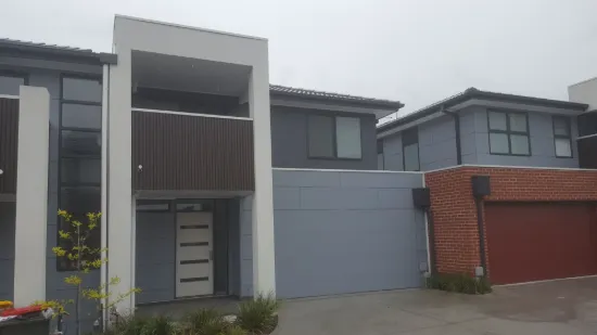 4/32 Adrian Street, Chadstone VIC 3148-Image