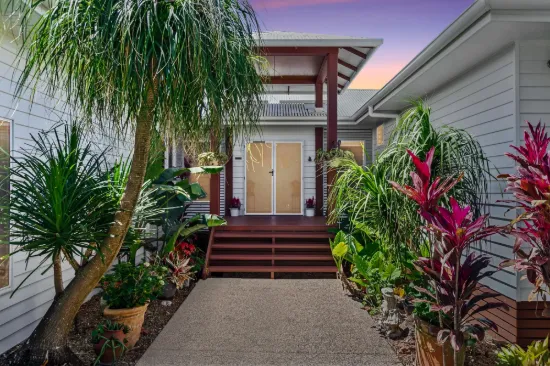 4/34 Hughes Road, Urangan, Qld 4655