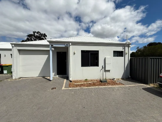 4/57 Ward Crescent, Kelmscott, WA 6111