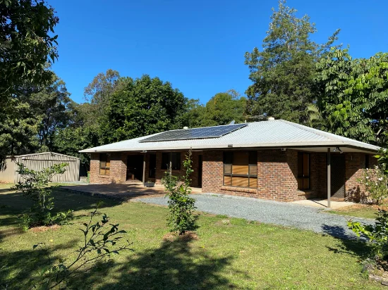 4-6 Nugent St, Macleay Island, Qld 4184 - For Rent