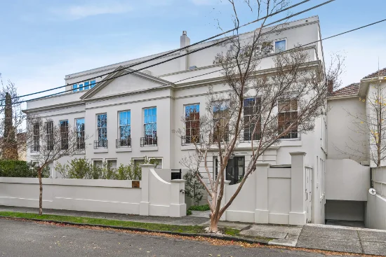 4/72 Mathoura Road, Toorak, Vic 3142